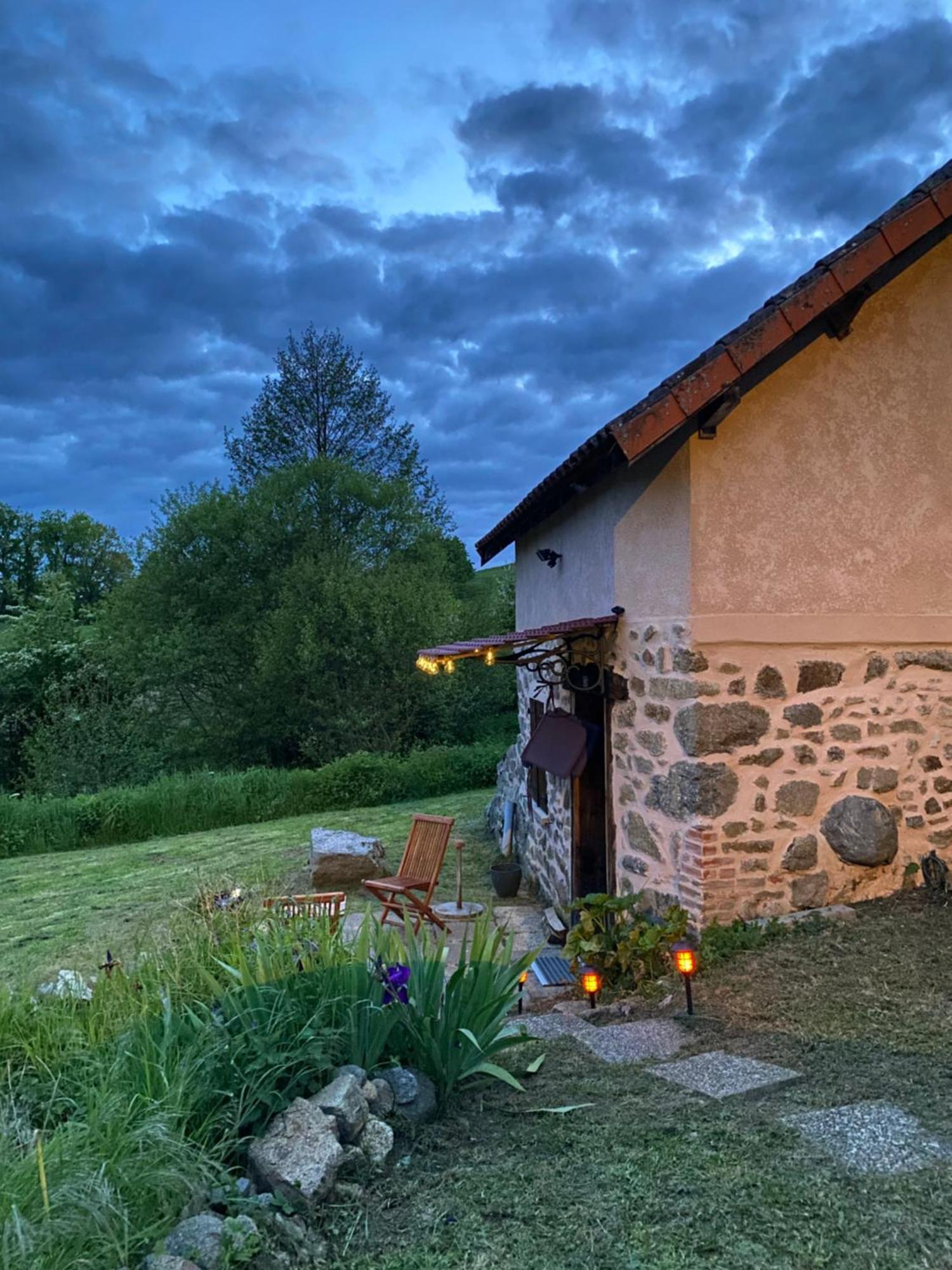 Maisonnette Chaleureuse De 35M2 Miremont  外观 照片